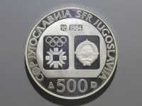 [744b.JPG]