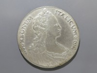 [704a.JPG]